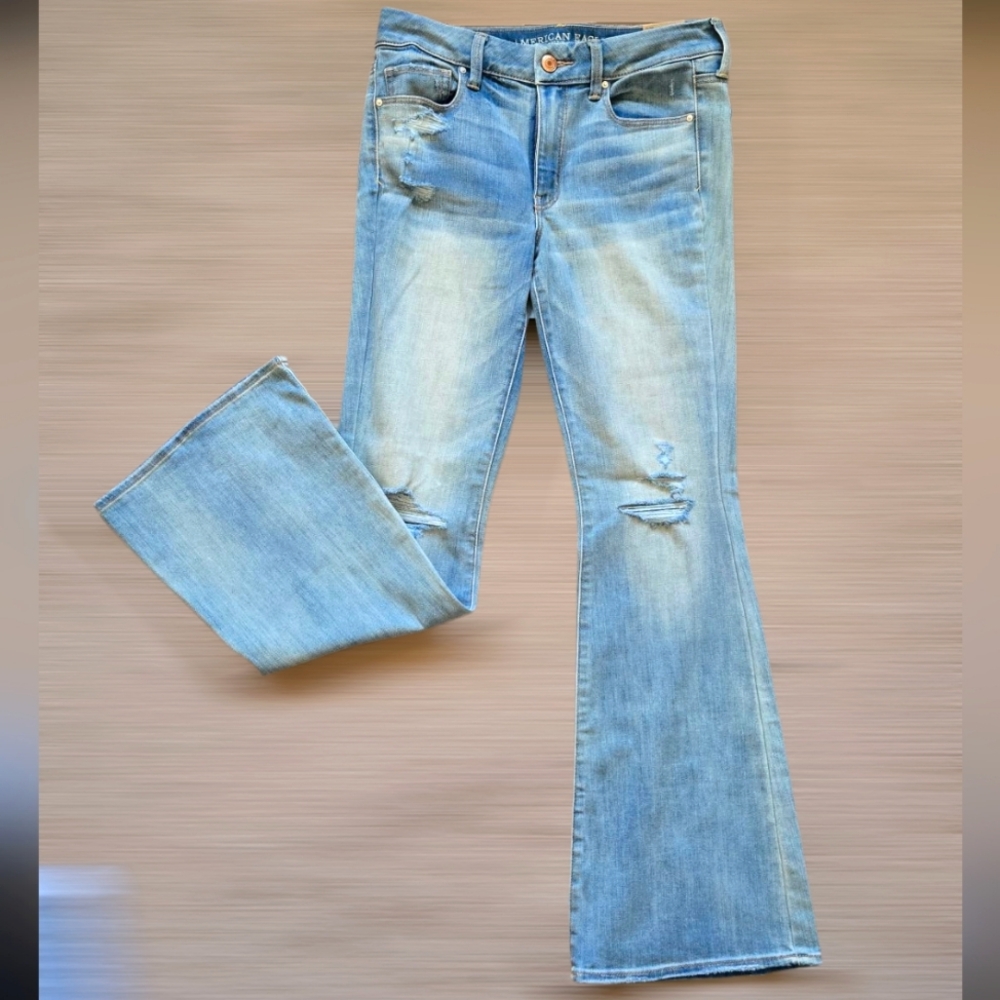 American eagle Outfitters high rise boho artist jeans Super Stretch Flare Sz 8